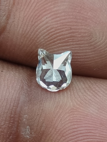 0.92 ct. Cat had cut.       Lab Grown Diamond