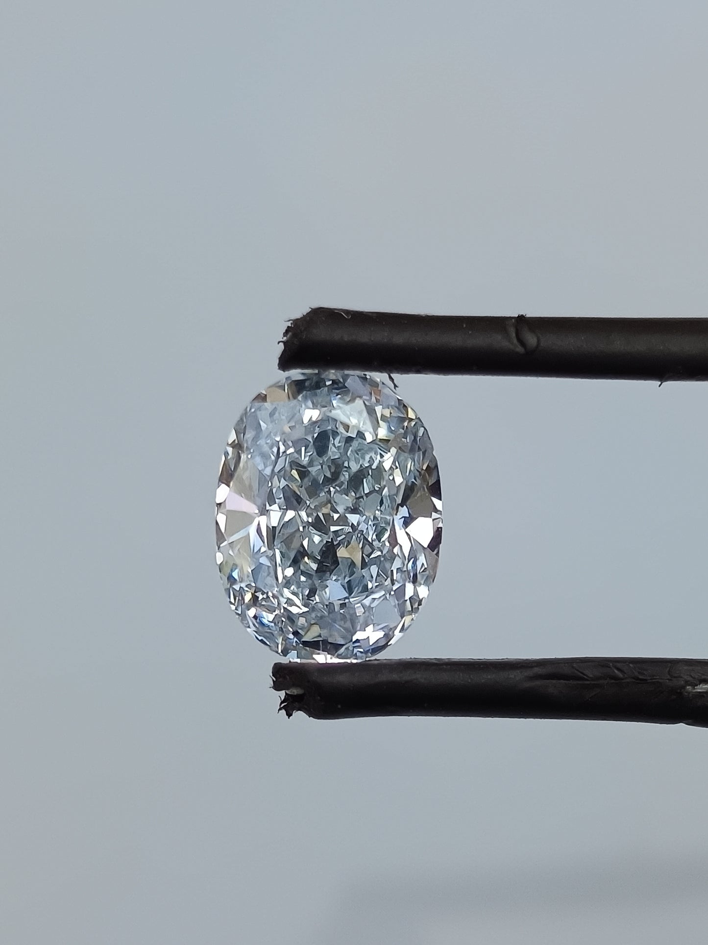 1.60 ct. Oval Brilliant cut Lab Grown Diamond