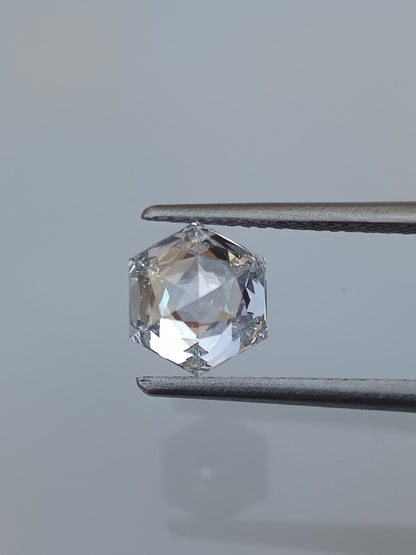 1.84 ct. Hexagon Crisse cut. Lab Grown Diamond